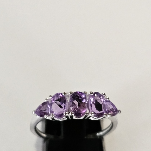 5 Stone Genuine Amethyst Ring Solid Sterling Silver Size 8! 💜 - Picture 3 of 10